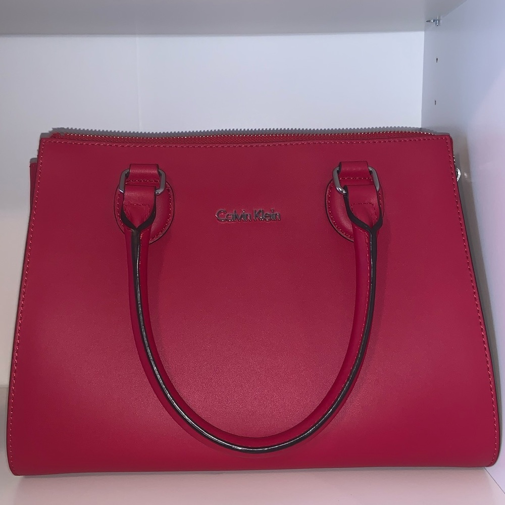 NWOT Structured Calvin Klein Leather Satchel